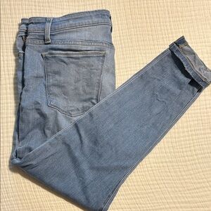 Joe’s Jeans Icon Skinny Crop Jeans size 31